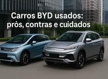 Carros BYD usados — Dolphin e Yuan Plus lado a lado em ambiente urbano moderno