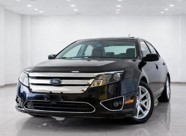 Ford Fusion 2012 V6 sedan de luxo com motor 243 cv em showroom interno neutro