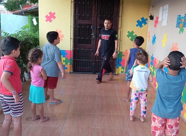 projeto de capoeira ficag com crianças autistas