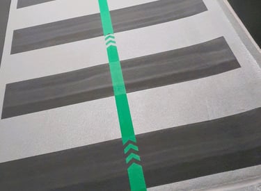 Fußgängerweg markierung