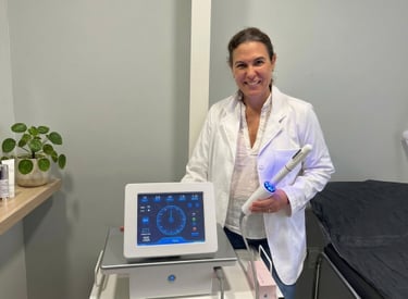 Dra. Valeria Montero con su equipo de HIFU