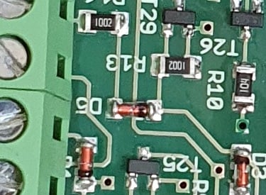 Input electronic stage circuit