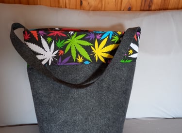 Carefree tote bag