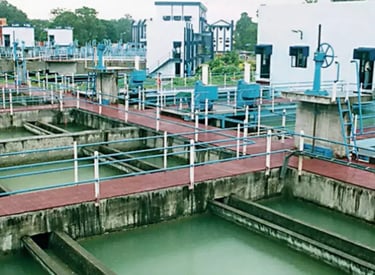 a large amount of water in a large amount of water