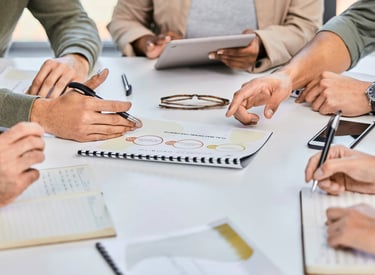 Accompagnement statuts et formalités légales par expert-comptable service juridique