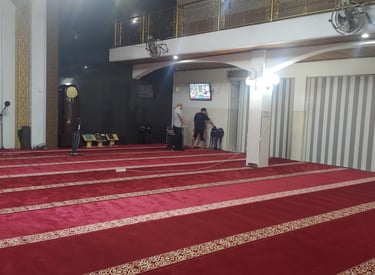 Karpet Masjid Al Imam di Masjid Al Hidayah