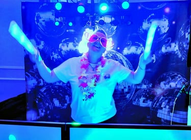 DJ Girl dancing at the wedding disco