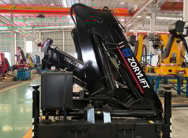 zorylift black SQZ132A.2-2 knuckle boom crane