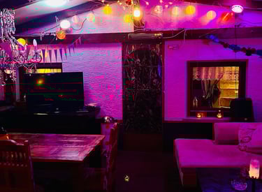 Wintergarten mit Diskoatmosphäre