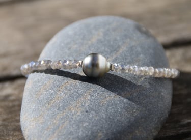 bijoux bracelet en pierres précieuses et perles de Tahiti 