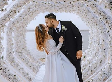 90F Weddings engagement decor