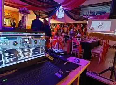 Producción de matrimonio, musicalización de evento y fiesta, sonido, luces, micrófono, dj, proyector