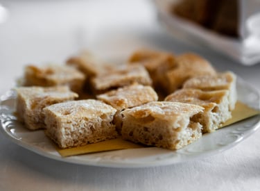 Pane e pasta fatte da Mauro Ricciardi al Ristorante LUV, Fiumaretta