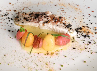 Piatto di pesce fatto da Mauro Ricciardi al Ristorante LUV, Fiumaretta