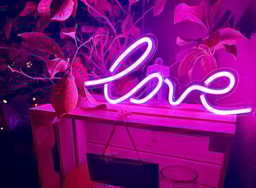 panneau lumineux love ambiance rose