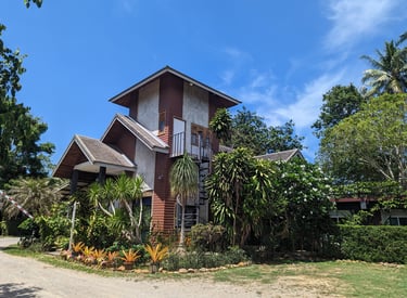 Villa Varich (วิลล่า วาริช)
