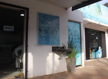 Fachada externa de la clínica