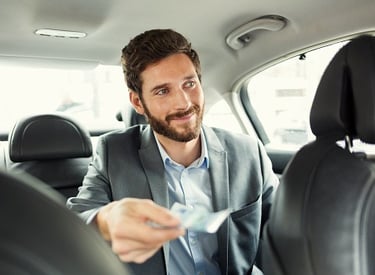 Client dans taxi Paris avec tarif fixe