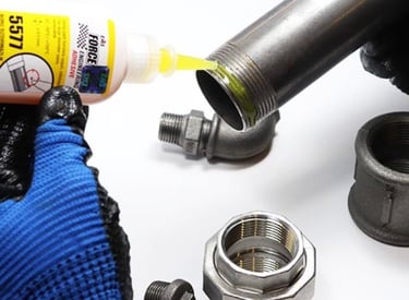 Threadlocker 5577  medium strength threadlocker  anaerobic screw locking adhesive  industrial thread