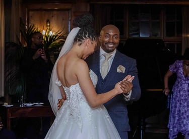 newly-weds having their first dance in Burgh House Hampstead