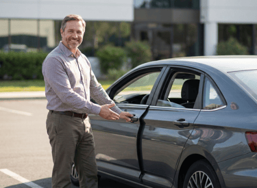 Noleggio auto a Roma Est Casilina – cliente ritira auto familiare presso Fratelli Pula per spostamen