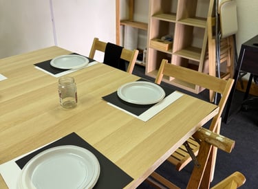 Workshop detailed tables in Lisbon studio