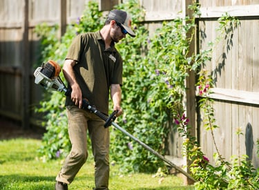 lawn care services in Baton Rouge Louisiana