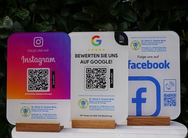 Design von Marketingmaterialien wie Flyer und Logos für Unternehmen