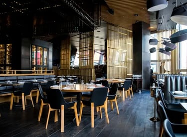 Câblage et alimentation d'équipements de cuisine haute puissance pour restaurants à Montréal.