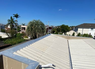  Rufo pingadeira em platibanda para proteção em Porto Alegre.