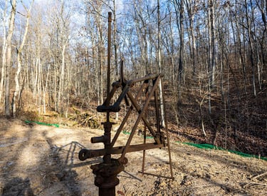 Orphoned Oil & Gas Well Leaking Methane Fresh Water Aquifer