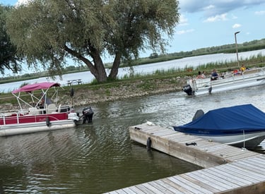 Boat launch Grand River Ontario Lake Erie boat ramp Port Maitland boat launch Marina near Dunnville 