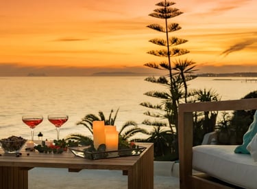 Cocktail terrace at Villa El Rincon with sea view