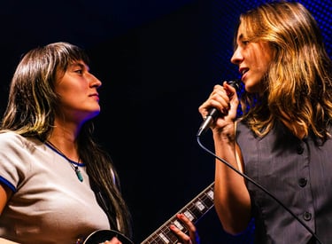 preparación técnica y artística para música en directo en celebraciones