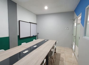 view dari belakang ruang meeting room di kaspa space solo
