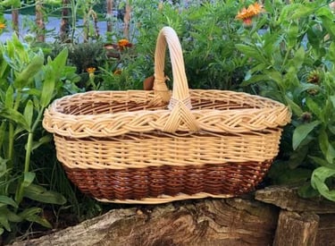 Panier en osier pour la cueillette des champignons