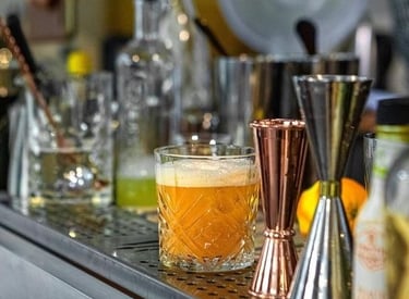 Cocktails - Mocktails - Tea 