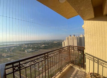 Invisible grills in Cooketown