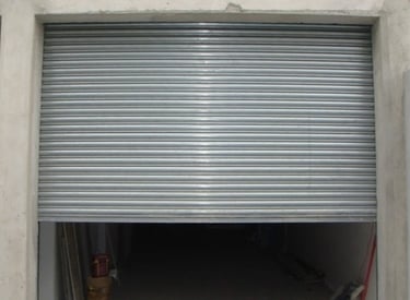 Porta de Enrolar em São Cristóvão RJ4