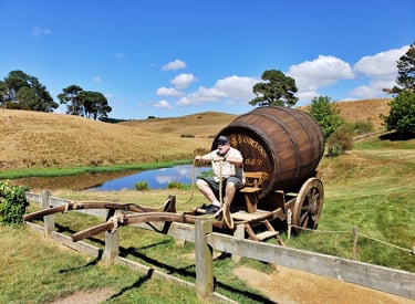 The Pirate brings in the Ale in Hobbiton, New Zealand