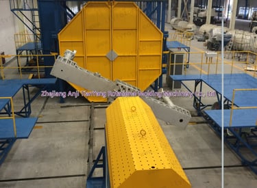 Shuttle rotomolding machine