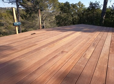 Terrasse en bois de cumaro, IPE pour profiter d'un extérieur eco-friendly