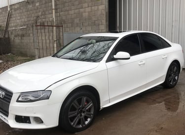 Audi  A4 2.0T  FSI QUATTRO  AÑO: 2011