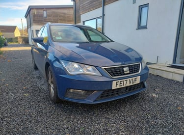 a picture of Peter's car