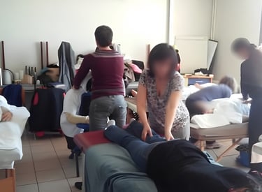Les stagiares de l'Ecole IMAE donnent des séances de shiatsu en milieu hospitalier