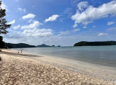 langkawi pentai cencang beach