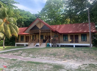 malaysia borneo selingan turtle island accommodation