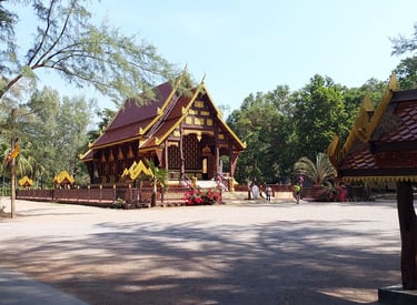wat tha sai thai mueang phang nga