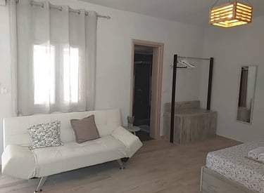 Студио за почивка Неа Перамос