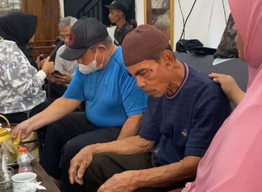 Bakti sosial membantu kelompok sosial untuk rileks dan pulih.